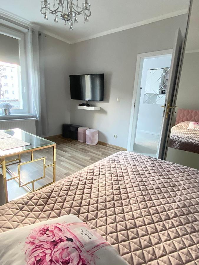 סופוט Glamour Apartment Przy Plazy, Z Parkingiem Prywatnym מראה חיצוני תמונה