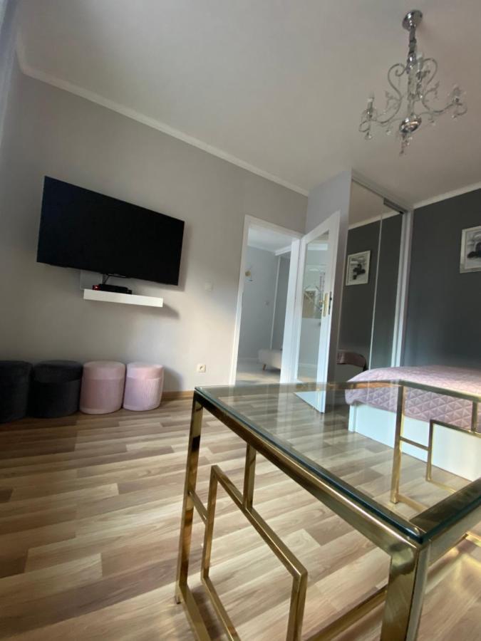 סופוט Glamour Apartment Przy Plazy, Z Parkingiem Prywatnym מראה חיצוני תמונה