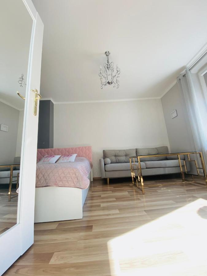 סופוט Glamour Apartment Przy Plazy, Z Parkingiem Prywatnym מראה חיצוני תמונה